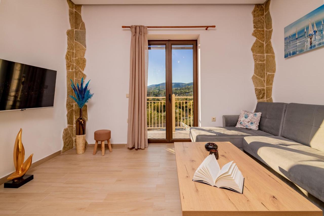 Villa Foteini Skinaria Luaran gambar